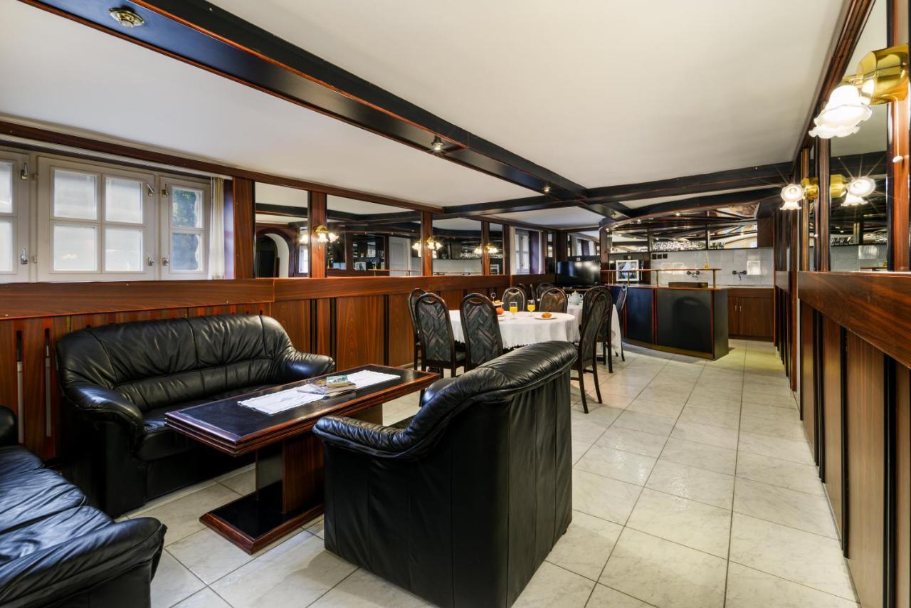 Rege - Wellness Resort House Еґер Екстер'єр фото